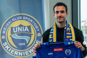 Βασίλης Παυλίδης: Ανακοινώθηκε από την Ούνια Σκερνιέβιτσε