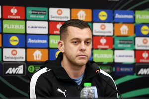 Τσικαλντάου: «Πολύ δυνατή ομάδα η ΑΕΚ»