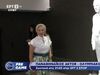 Στο άγαλμα του Παύλου Γιαννακόπουλου η σύζυγός του (video)