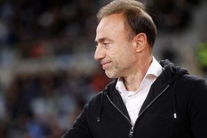 Κόντης: «Ο Ισέκα είναι ένας παίκτης που τον γνωρίζουμε όλοι, θα γίνουν κι άλλες κινήσεις»