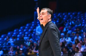 Το ρίχνει στην άμυνα ο Ολυμπιακός