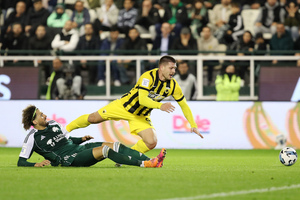 Παναθηναϊκός: «Ο Τουμπά πήρε μπάλα αλλά ο διαιτητής έδωσε πέναλτι στην ΑΕΚ...» (video)