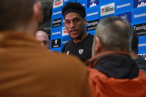 Μέλβιν: «Ποντάρουμε και στον κόσμο μας, βλέπουμε κάθε ματς ξεχωριστά»