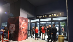 Έπαθε... Ολυμπιακό η "Sunel Arena" (Photos)