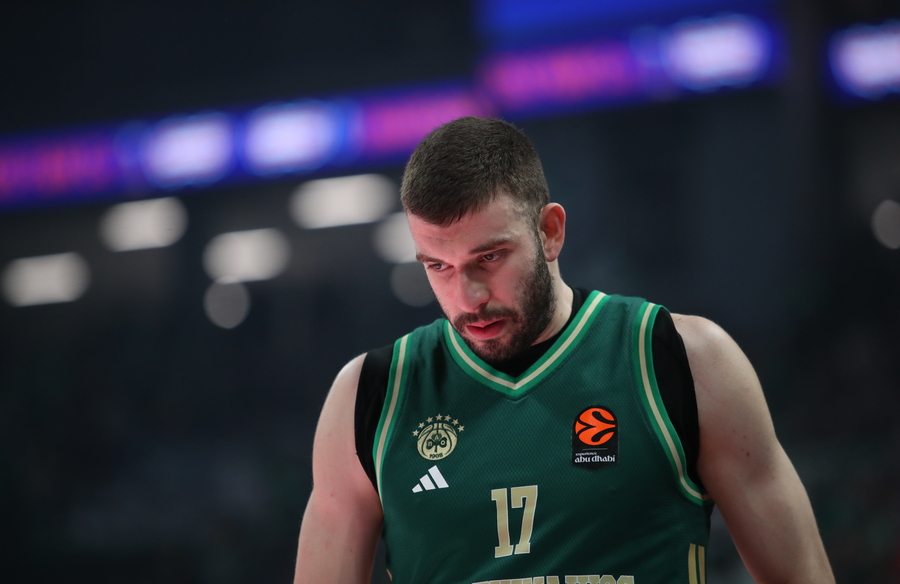 Ρογκαβόπουλος: «Πρέπει οπωσδήποτε να νικήσουμε τον Ολυμπιακό»