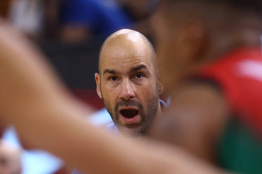 Η Ελλάδα έπεσε θέση στην κατάταξη της FIBA