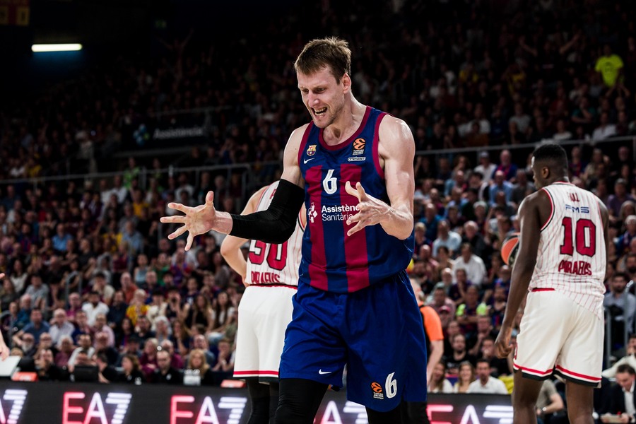 EuroLeague: Στο στόχαστρο της Μιλάνο ο Βέσελι