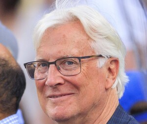 Λέικερς: Η μεγαλύτερη πώληση στην ιστορία του επαγγελματικού αθλητισμού