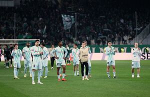 Αμφίρροπη μονομαΧία ενόψει κρίσιμων ευρωπαϊκών επαναληπτικών