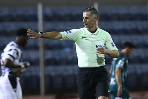 «Ο Σιδηρόπουλος υποβιβάζεται από την κατηγορία Elite της UEFA»