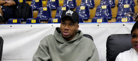 Γ. Αντετοκούνμπο: Λαμβάνει το βραβείο του Ευρωπαϊκού Τάγματος Αξίας