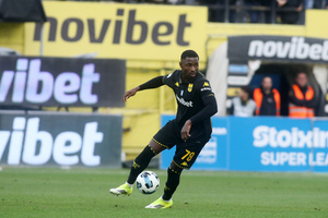 Άρης: Πρόβλημα και με Χόνγκλα!