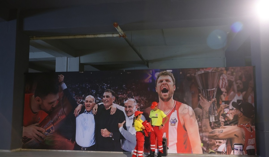 Έπαθε... Ολυμπιακό η "Sunel Arena" (Photos)