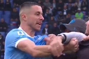 Λάτσιο - Νάπολι: Χαμός και τρεις αποβολές