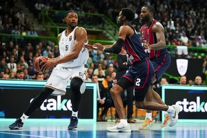 Επιστρέφει στη Χάποελ ο Καμπόκλο