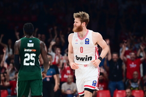 Ολυμπιακός - Παναθηναϊκός 82-76: O Ουόκαπ «σφράγισε» το θρίλερ (videos)