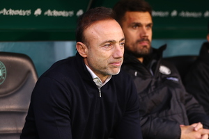 Κόντης: «Αν παίζουμε έτσι δεν μπορούμε να κερδίσουμε κανέναν»