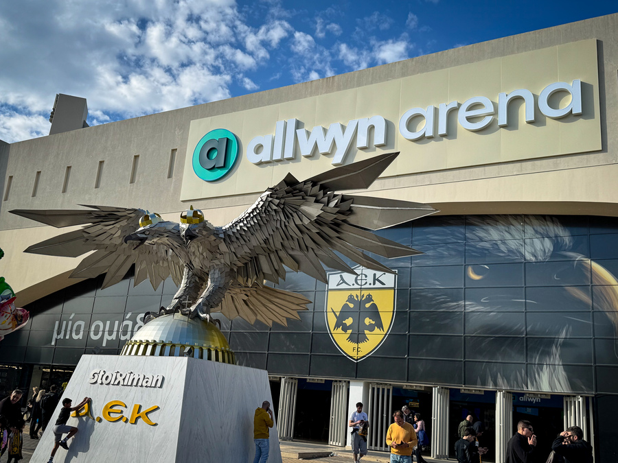ΑΕΚ - ΠΑΟΚ: Οκτώ συλλήψεις έξω από την Allwyn Arena πριν την έναρξη του ντέρμπι