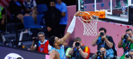 Ισπανία - Ελλάδα 86-90: Έστειλε τον κακό της δαίμονα σπίτι του και «πέταξε» στους «16» του Eurobasket η «γαλανόλευκη»! (video)