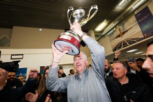 Μπούσης: «Να γίνει ένα καινούργιο γήπεδο για τον ΟΦΗ, θέλω όλοι να στηρίξετε την ομάδα» (video)