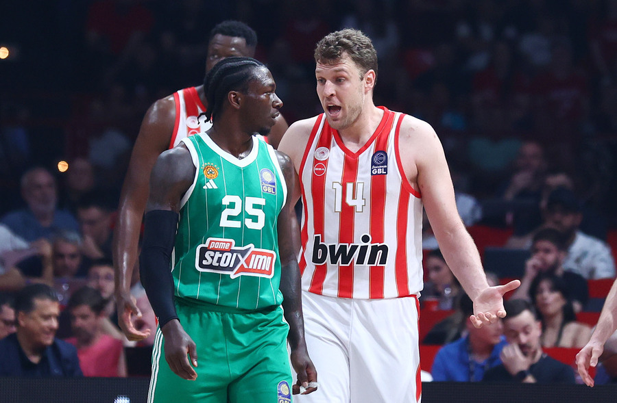 EuroLeague: Score More-Win More* για κάθε πόντο του Ναν και Βεζένκοφ στο Pamestoixima.gr