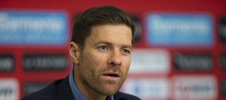 Τσάμπι Αλόνσο: «Από τον Ράφα Μπενίτεθ έμαθα το πώς παίζεται το ποδόσφαιρο στο πιο υψηλό επίπεδο»