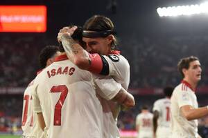 Σεβίλλη: Βαθιά «ανάσα» για την ψυχωμένη ομάδα του Πλάθα με νίκη κόντρα στην Ατλέτικο που... είχε το μυαλό της στη ρεβάνς με την Μπαρτσελόνα