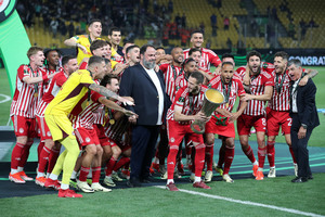 Το καρέ νικών των ελληνικών ομάδων κόντρα στη Φιορεντίνα