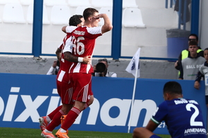 Ολυμπιακός: Το ακυρωθέν γκολ του Μουζακίτη κόντρα στην Κηφισιά που... άναψε τα αίματα στη Νίκαια (video)