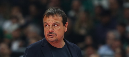 Σπόντα Αταμάν: «Στο ματς με τον Ερυθρό Αστέρα στο Βελιγράδι, 20.000 οπαδοί φώναζαν “Ολυμπιακός” εναντίον μας»