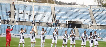 Ηρακλής: Ο Εραμούσπε πέταξε κινητό εκτός αγωνιστικού χώρου! (video)