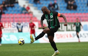 Μαρκό: «Οπαδοί του Πανιωνίου αποκάλεσαν μαϊμού τον Σεμπά» (video)