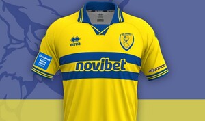 Παναιτωλικός: Ξανά διαθέσιμες οι επετειακές φανέλες