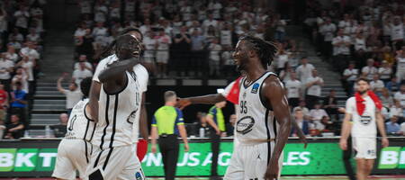 Μπουργκ - Τουρκ Τέλεκομ 94-75: Γκατς για... τελικό!