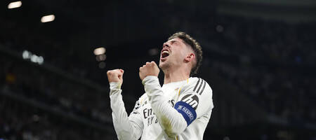 Αδιανόητο: Ο Βαλβέρδε έκανε χατ-τρικ κόντρα στη Μάντσεστερ Σίτι σε ένα ημίχρονο! (video)