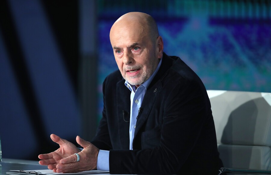 Αλαφούζος για τη διαιτησία: «Δεν ανατινάζουμε φούρνους, δεν απειλούμε, ούτε σπάμε αυτοκίνητα»