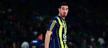 Ευχάριστα νέα για τη Φενέρμπαχτσε: Επιστρέφει στα playoffs ο Νάντο Ντε Κολό