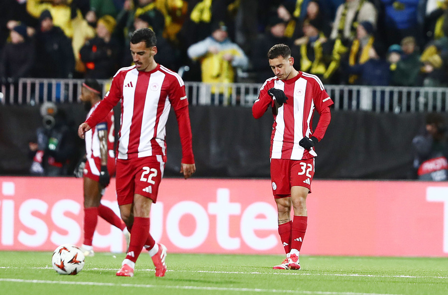 Μπόντο Γκλιμτ - Ολυμπιακός 3-0: «Νερά» στην άμυνα, αστοχία στην επίθεση και ψάχνει... θαύμα πλέον στο Φάληρο (videos)