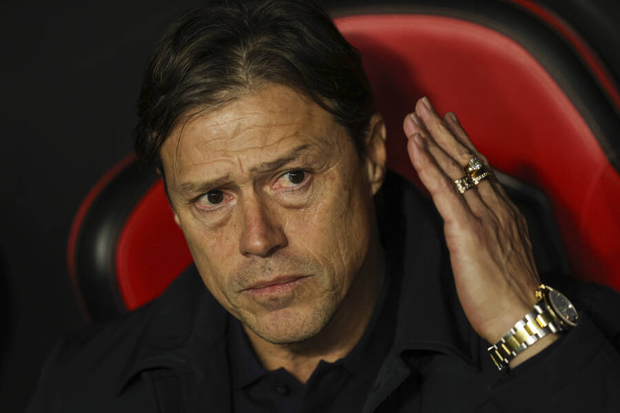 Απουσίες στην Έλτσε, σε... ελεύθερη πτώση η Σεβίλλη