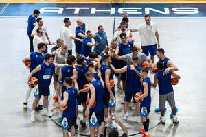 Εθνική Ελλάδας: Με... επισκέψεις η προπόνηση των παικτών του Σπανούλη