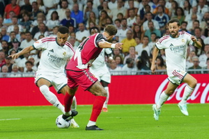 Ρεάλ Μαδρίτης - Ράγιο 4-1: Εμπαπέ λαμπρός την οδηγεί, τεσσάρα με... παραφωνίες στο «Μπερναμπέου» (video)
