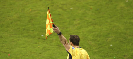 Καναδική Πρέμιερ Λιγκ: Η πρώτη επαγγελματική κατηγορία που εφαρμόζει τον νέο κανονισμό οφσάιντ!