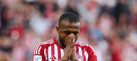 Ολυμπιακός: Ο λόγος που ο Ελ Κααμπί έμεινε εκτός στο ντέρμπι με την ΑΕΚ