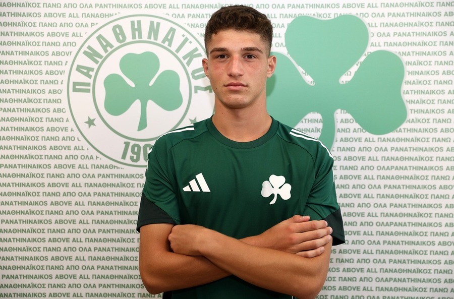 Παναθηναϊκός: Ο 15χρονος επιθετικός Παναγιώτης Φώτης υπέγραψε επαγγελματικό συμβόλαιο με το «τριφύλλι»