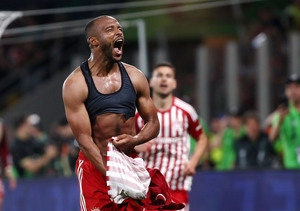 Ο Ολυμπιακός προανήγγειλε την ανανέωση του Ελ Κααμπί με επική φωτογραφία!