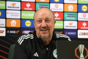 Μπενίτεθ: «Δύσκολο το παιχνίδι με Φερεντσβάρος, είμαστε σε μεταβατική περίοδο»