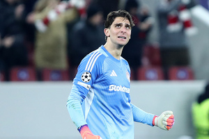 Ολυμπιακός: Ο ήρωας Τζολάκης στην κορυφαία ενδεκάδα της 7ης αγωνιστικής της League Phase του Τσάμπιονς Λιγκ!