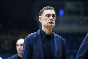 Μπαρτζώκας: «Ο Μόρις μάς ανεβάζει επίπεδο, είναι έξυπνος και έμπειρος»