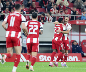 Δεν το κουνάει από την κορυφή με ειδικά στοιχήματα!