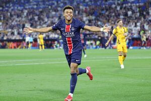 Ο Ντουέ πήρε τα σκήπτρα από τον Γιαμάλ και έγινε το Golden Boy για το 2025!